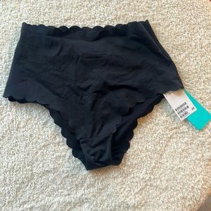 H&M bathing suit bottom